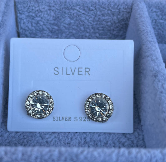 A pair of 2 Carat VVS1 Moissanite earrings